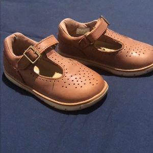 Stride Right Mary Janes